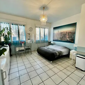 Studio Lit Double Metro Cusset , Villeurbanne France